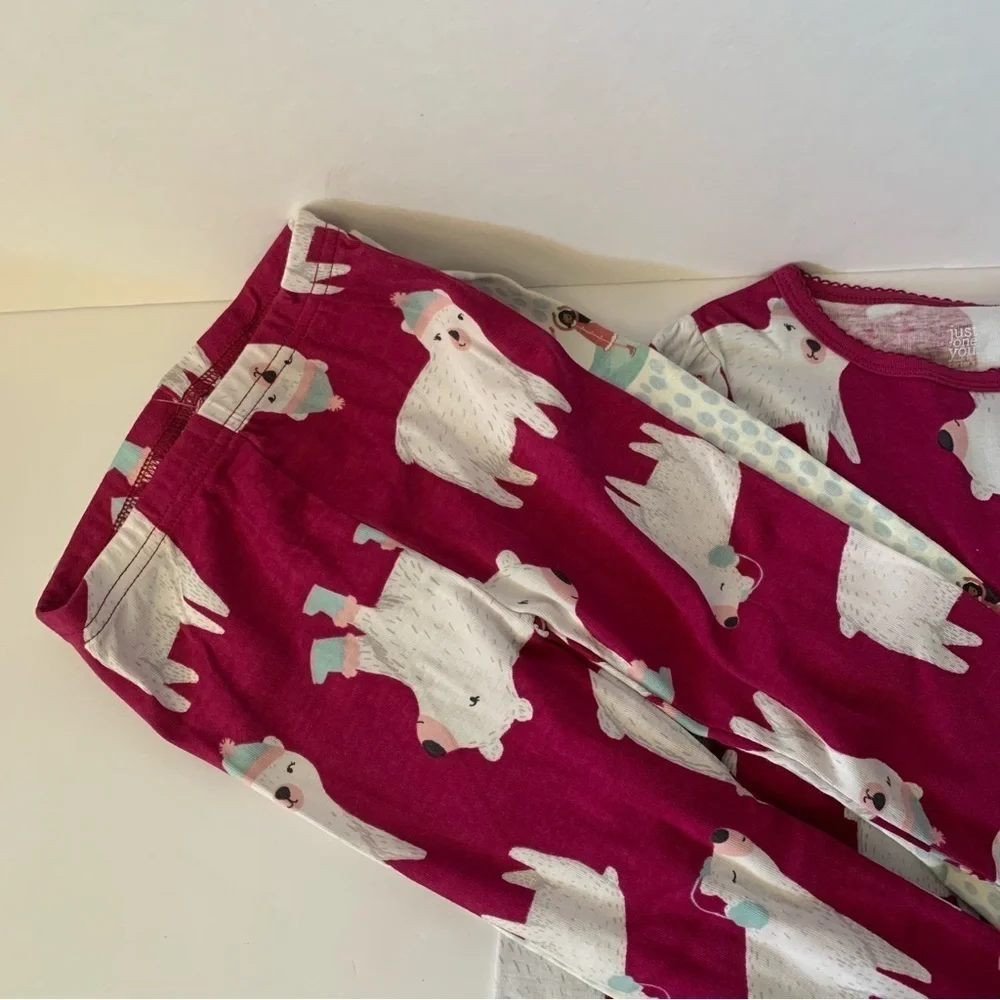 NWT. CARTER’S Toddler 4 Piece Winter Theme Pajamas